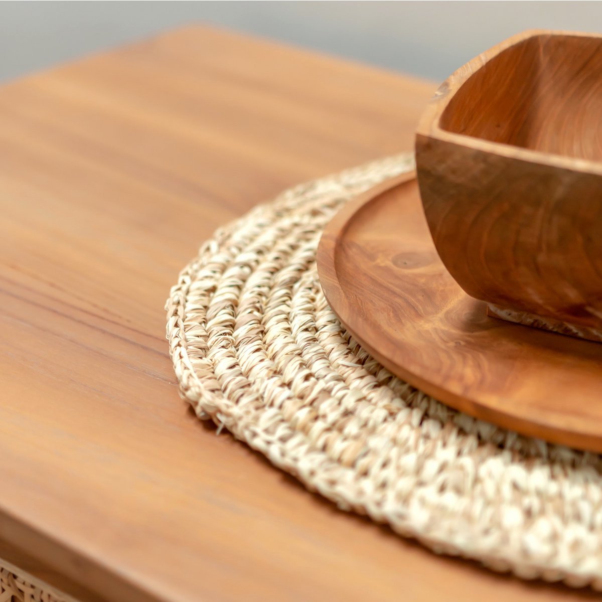 Placemat van raffia van dichtbij gezien